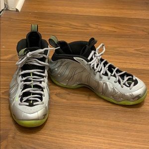 1 PRM Metallic Camo Air Foamposite